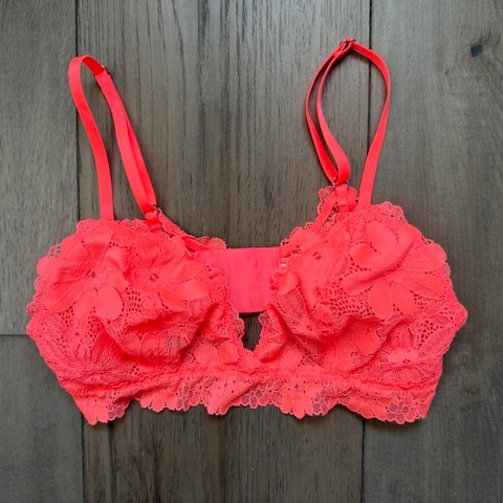 AERIE WOMENS GIRLS LACE BRALETTE